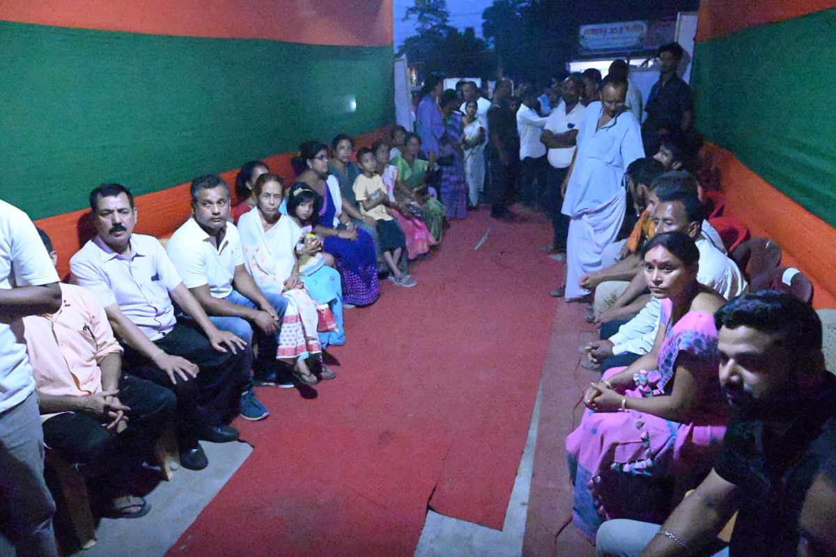 Chandra Mohan Patowary (@cmpatowary) on Twitter photo I inaugurated the election office of the <a href="/BJP4Assam/">BJP Assam Pradesh</a> alliance for the 23/8 Madhupur Zilla Parishad and Madhupur Anchalik Panchayat under Tihu Assembly constituency at Kaithalkuchi today.
#AssamPanchayatPolls
<a href="/himantabiswa/">Himanta Biswa Sarma</a>
<a href="/DilipSaikia4Bjp/">Dilip Saikia 🇮🇳</a> I inaugurated the election office of the <a href="/BJP4Assam/">BJP Assam Pradesh</a> alliance for the 23/8 Madhupur Zilla Parishad and Madhupur Anchalik Panchayat under Tihu Assembly constituency at Kaithalkuchi today.
#AssamPanchayatPolls
<a href="/himantabiswa/">Himanta Biswa Sarma</a>
<a href="/DilipSaikia4Bjp/">Dilip Saikia 🇮🇳</a>