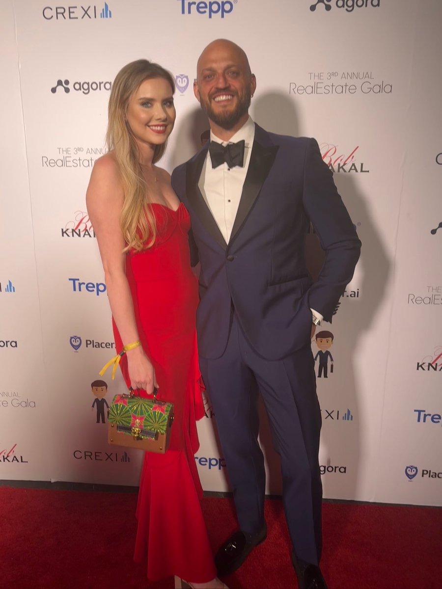 Emily L Wood tweet media