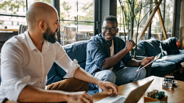 worm_ii's tweet photo. Cultivate a vibrant social life! 🔑💬 Discover three important steps that will help you connect with interesting and ambitious individuals who will enrich your journey. Don’t wait—read the full article now! https://t.co/08I5jVe9Zt https://t.co/fQNl96kbTk