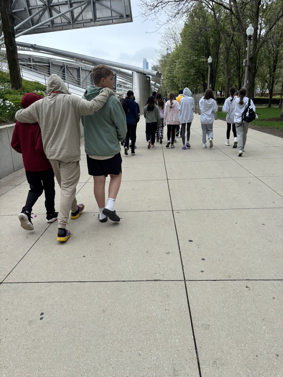 Miss Davis tweet media