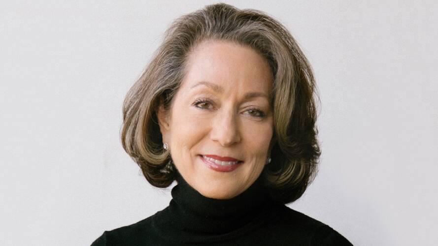 Last night President Trump signed an executive order aiming to stop federal funding to NPR and PBS.

Susan Goldberg, President CEO of GBH, will discuss what Trump’s order means to public media.

Tune in at 12pm youtube.com/watch?v=2fDPuz…