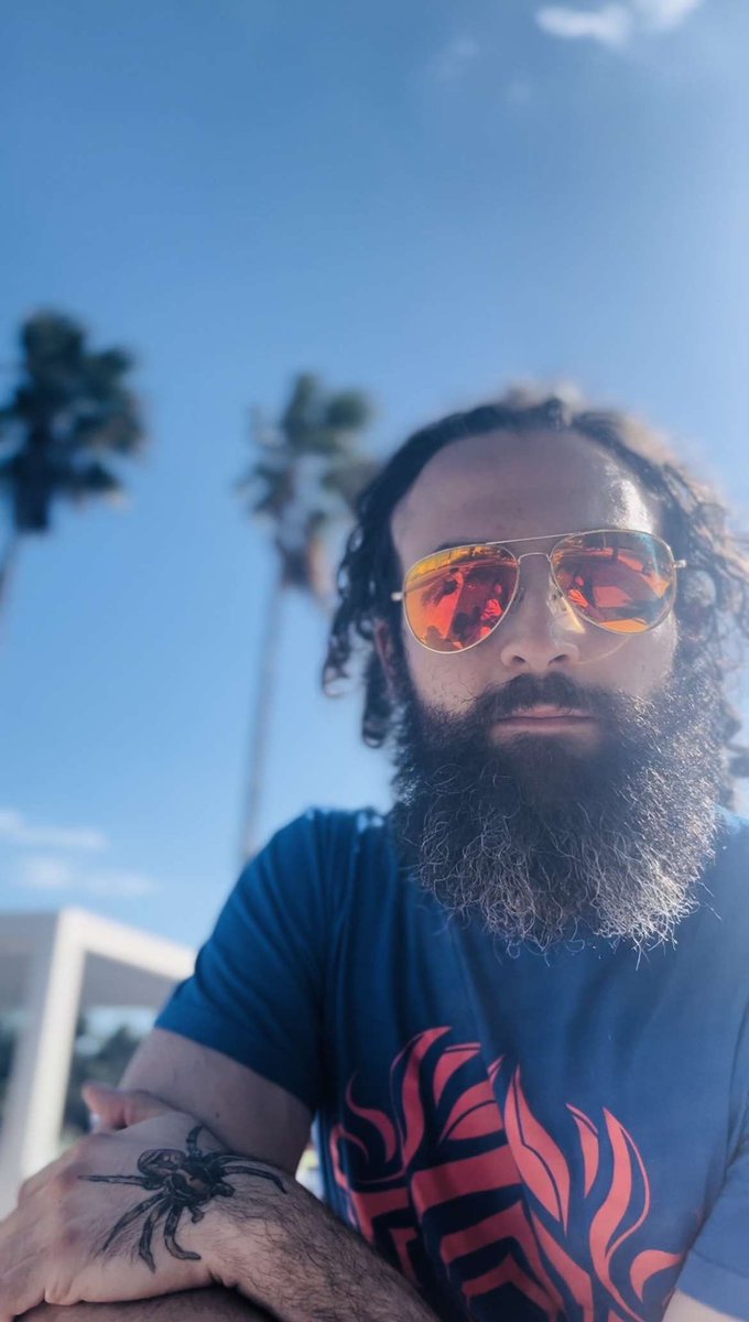 My baby snapped some shots of me while my family visited me here in Florida last week. I think she’s got the photographer’s eye for sure! 

Between these and the headshots I just posted you’d think I’m a celebrity or something ahahaha