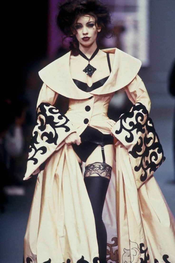 Chantal Thomass FW 1992 RTW