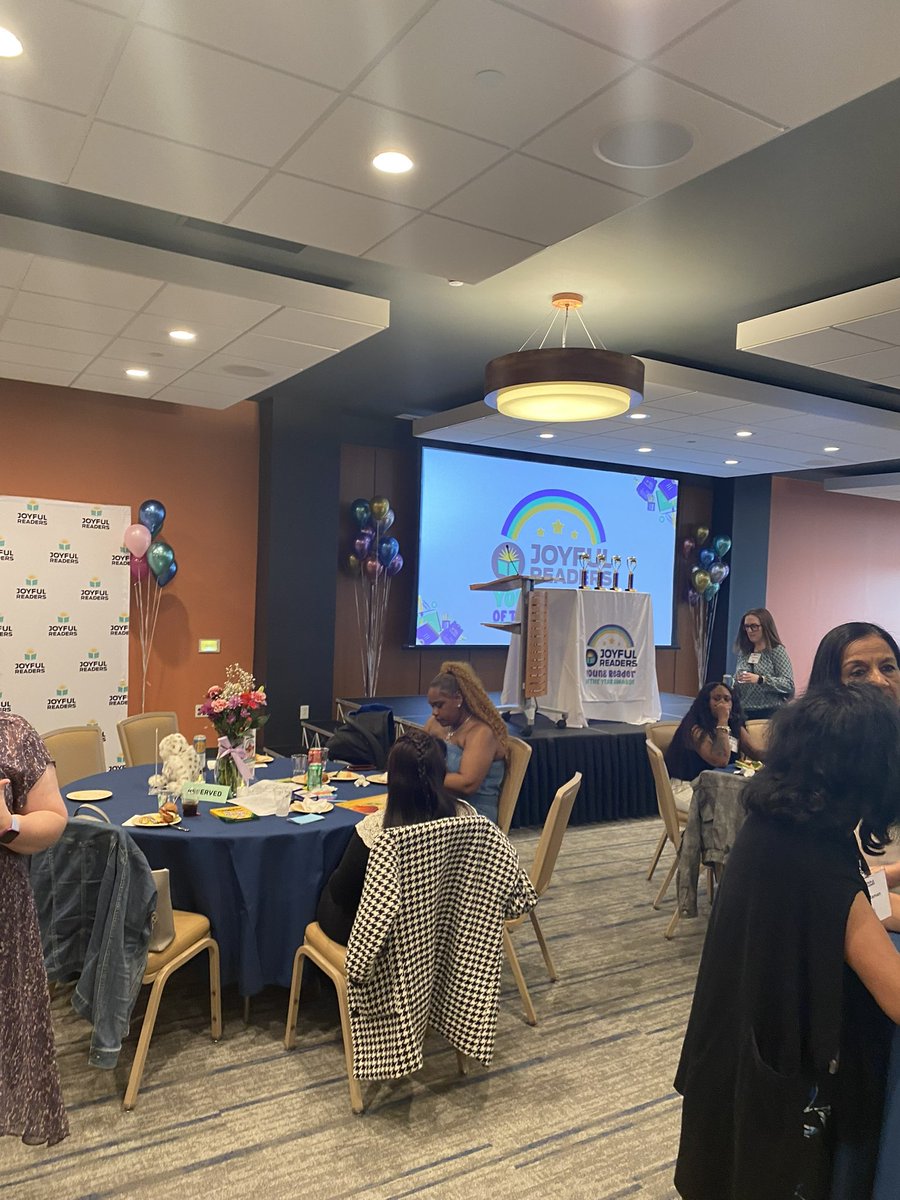 Celebrating literacy, confidence &amp; the brilliance of young voices! Our Director of Prevention joined <a href="/Joyful_Readers/">Joyful Readers</a> for the Young Reader of the Year Awards—highlighting the power of Philly youth!
#JoyfulReaders #PhillyYouth #LiteracyMatters #ReadingChampions