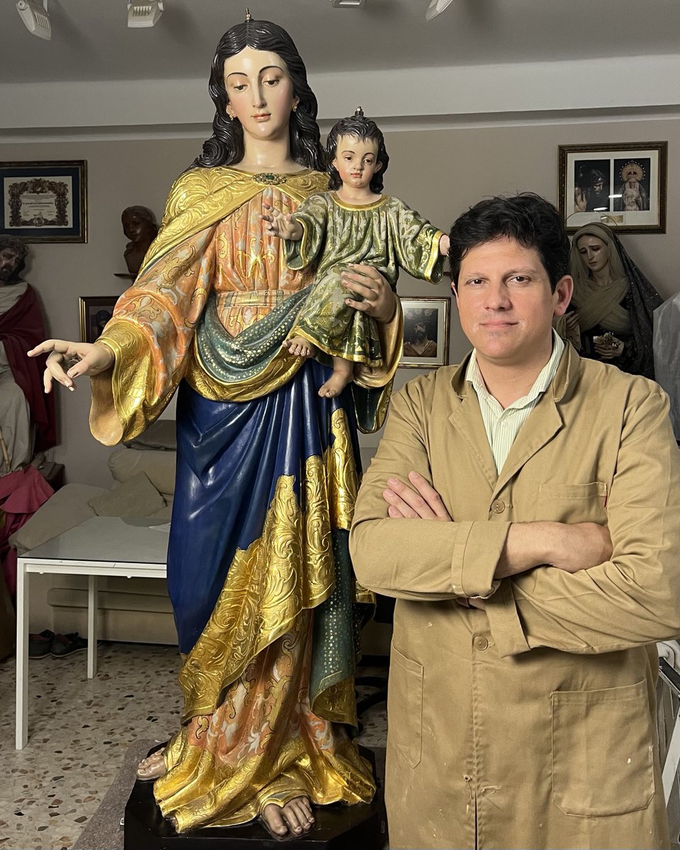 🔹 Ya se encuentra la Santísima Virgen de regreso en su casa tras las labores de conservación realizadas por el maestro D Fernando Aguado Hernández 

#AuxiliadoraNervion #LaVirgenDeDonBosco