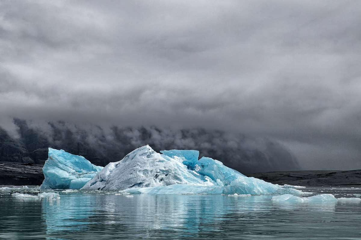 ICM-CSIC (@icmcsic) on Twitter photo 🌍 "Com més retardem la reducció d’emissions, més ràpides i difícils de dur a terme seran les mesures."
🧠 Jordi Solé adverteix a l'"A Fons" d'aquest mes sobre la urgència d'actuar davant la crisi climàtica.
🔗Recupera l'entrevista de l'<a href="/AnaloCL/">Ana Lozano</a>: icm.csic.es/ca/noticia/jor… 🌍 "Com més retardem la reducció d’emissions, més ràpides i difícils de dur a terme seran les mesures."
🧠 Jordi Solé adverteix a l'"A Fons" d'aquest mes sobre la urgència d'actuar davant la crisi climàtica.
🔗Recupera l'entrevista de l'<a href="/AnaloCL/">Ana Lozano</a>: icm.csic.es/ca/noticia/jor…