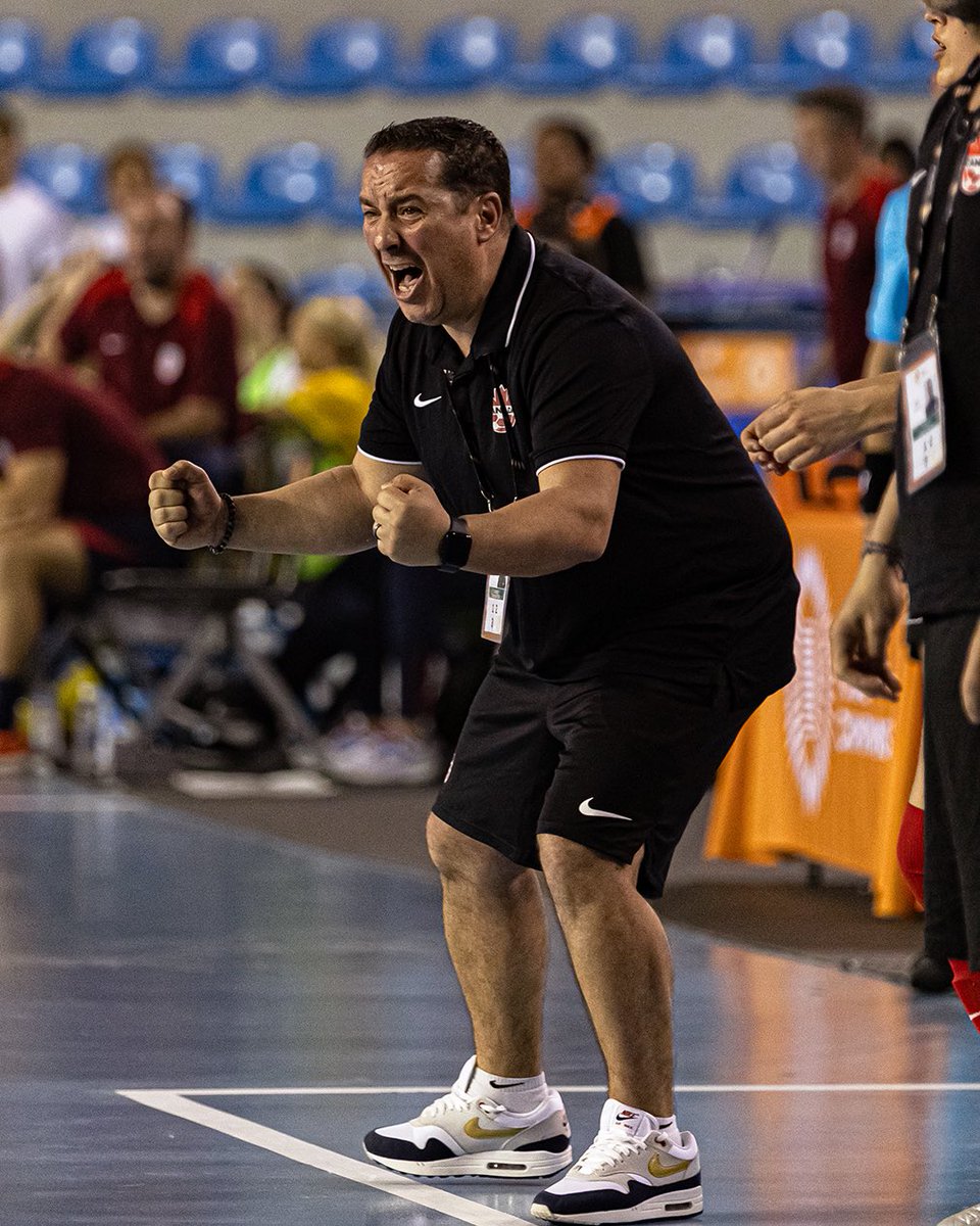 HUGE step taken. Job not done 🫡🍁

We take Mexico tomorrow for a spot in the World Cup! //

ÉNORME étape franchie. Le travail n'est pas terminé 🫡🍁

Demain, nous affronterons le Mexique pour une place en Coupe du monde !

#CANWFUTSAL #CANFUTSAL