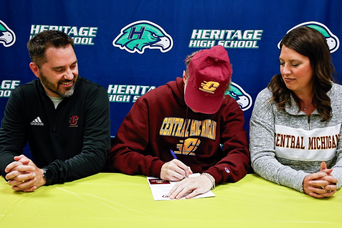 Heritage Athletic Department tweet media