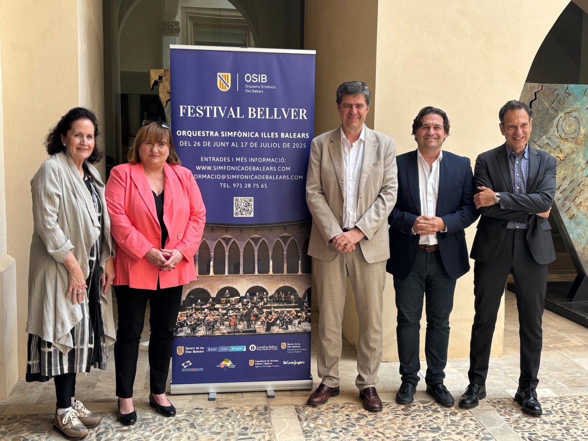 🌅✨Aquest estiu, la música torna a omplir de màgia les nits al Castell de Bellver. L'OSIB presenta una nova edició de FESTIVAL BELLVER. 🎶Quatre concerts únics entre el 26 de juny i el 17 de juliol de 2025, en un entorn històric incomparable. 🎟️Entrades simfonicadebalears.com