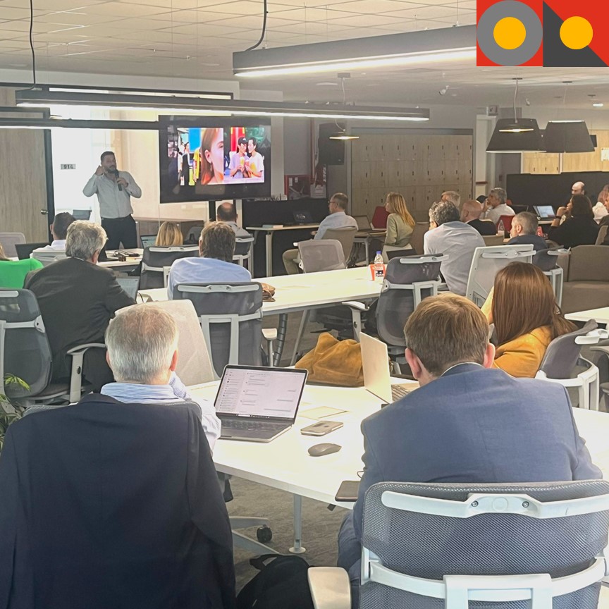 🚀La inteligencia artificial (IA) amplía las capacidades humanas y ofrece mayores beneficios cuando las personas y los sistemas colaboran, por ello el viernes 25 de abril organizamos un taller dirigido a los socios de nuestra firma, de Argentina y Uruguay, sobre el uso de ChatPwC