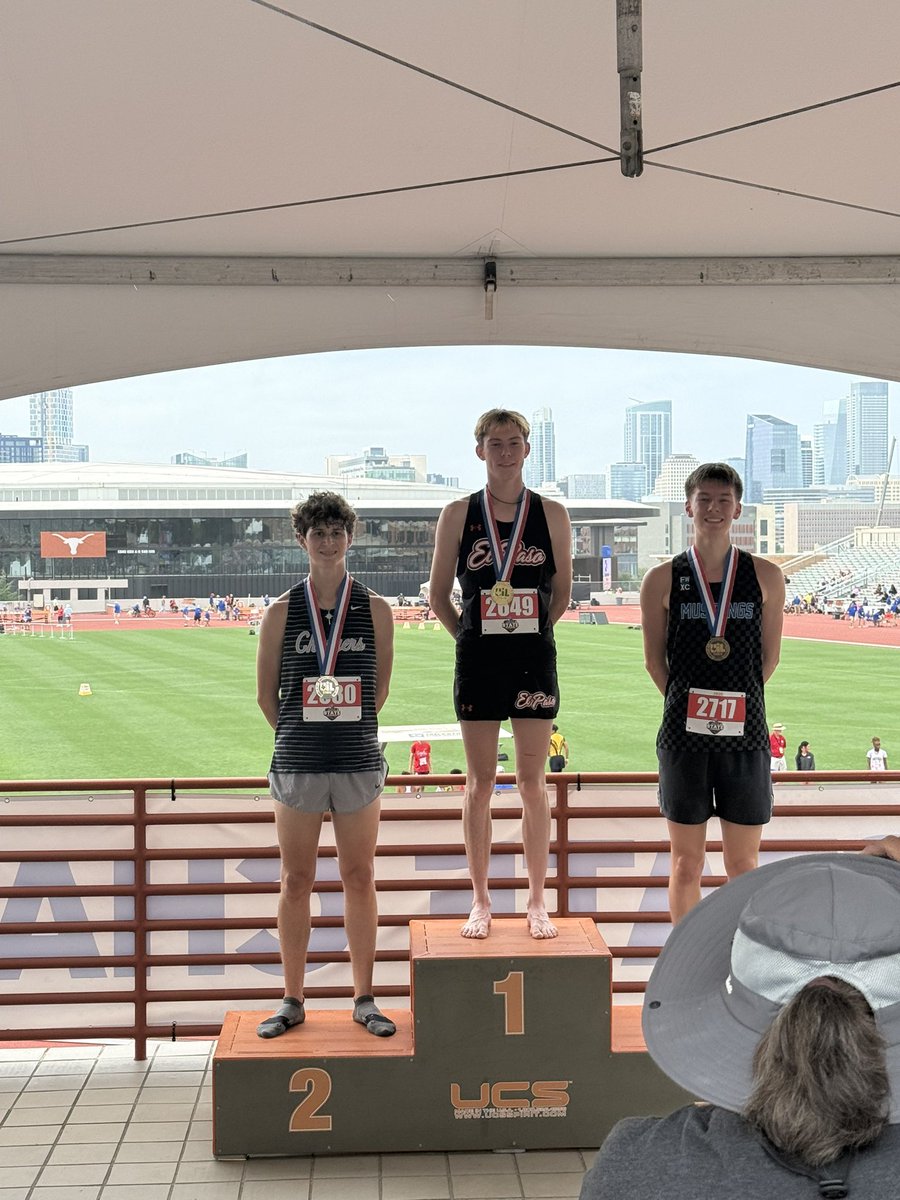 El Paso Track and Field (@realtigertrack) on Twitter photo Way to represent the 915 at state π
ππ₯π₯π₯π₯<a href="/EPISDathletics/">EPISD ATHLETICS</a> <a href="/Coach_Harris4/">John Harris</a> <a href="/Fchavezeptimes/">Felix Chavez</a> Way to represent the 915 at state π
ππ₯π₯π₯π₯<a href="/EPISDathletics/">EPISD ATHLETICS</a> <a href="/Coach_Harris4/">John Harris</a> <a href="/Fchavezeptimes/">Felix Chavez</a>