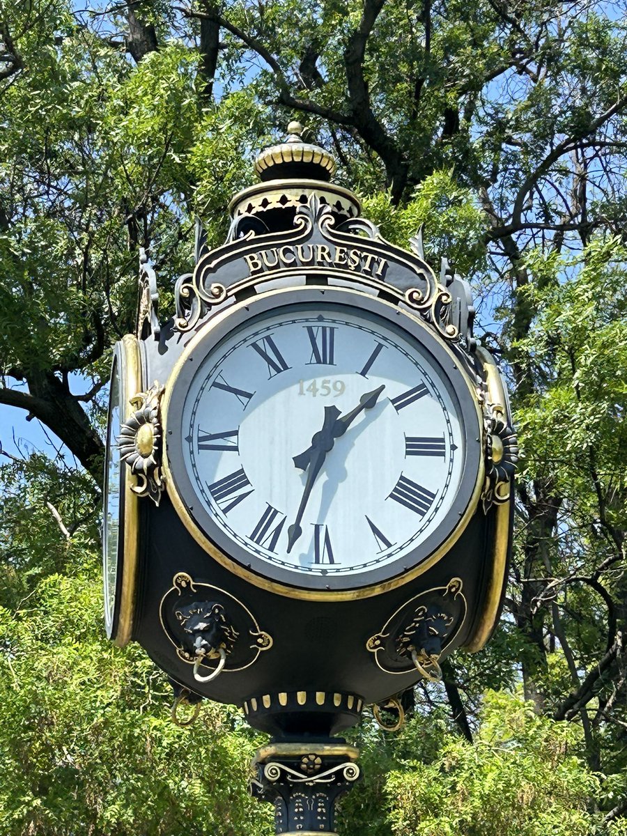 Checking out the capital 🇷🇴