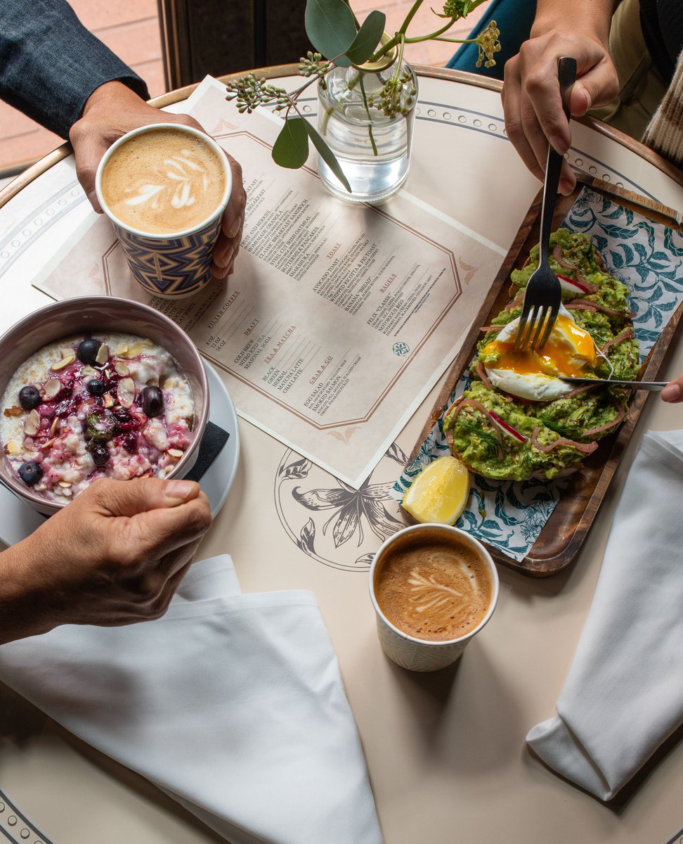 Hey there, NYC! ☀️ Kick off your day right at our awesome breakfast hangout, <a href="/felixroastingco/">reagan petrehn</a>. Grab some tasty coffee and a yummy breakfast that’ll really wake you up. 🥐✨

l8r.it/5Ok4 

#newyork #brunch #manhattan #breakfastideas #coffee #delicious #cafe