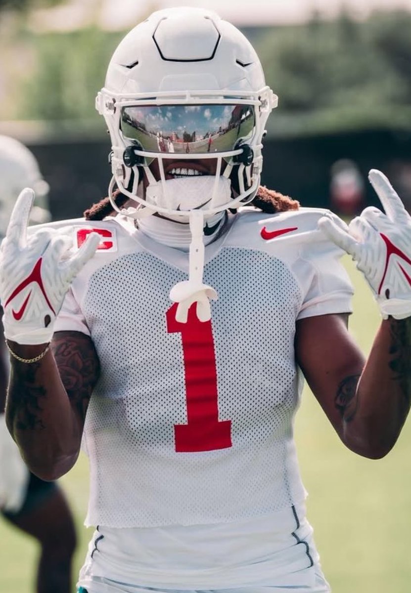 #AGTG After a great phone call and discussion with <a href="/OscarGiles95/">Oscar Giles</a> I’m beyond blessed to receive my first p4 offer from the university of Houston <a href="/AllNOneSports1/">All-N-One Sports Services</a> <a href="/Marchen44/">On Da Marc Sports🏈</a> <a href="/DRR_Recruiting/">Denton Ryan FB Recruiting</a> <a href="/CoachCockerill/">Will Cockerill</a> <a href="/LdubbRedRed/">Lawrence Williams, M.Ed</a>