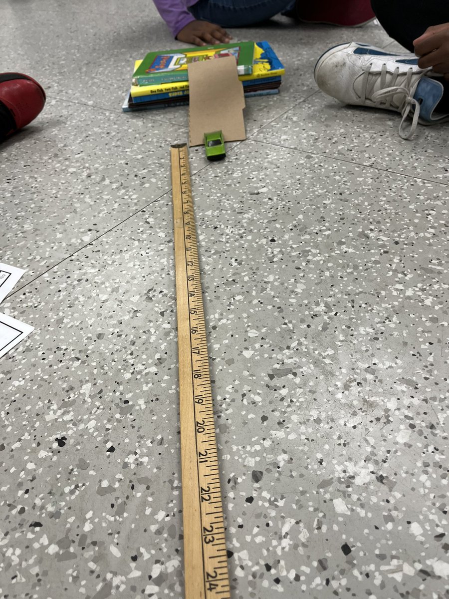 SteamMrs's tweet image. Mrs. Omilian’s Class testing force and motion with ramps and cars. #steam @LopatES @PrincipalKWayne