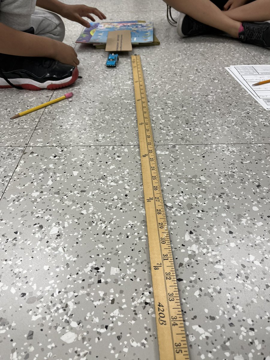 SteamMrs's tweet image. Mrs. Omilian’s Class testing force and motion with ramps and cars. #steam @LopatES @PrincipalKWayne