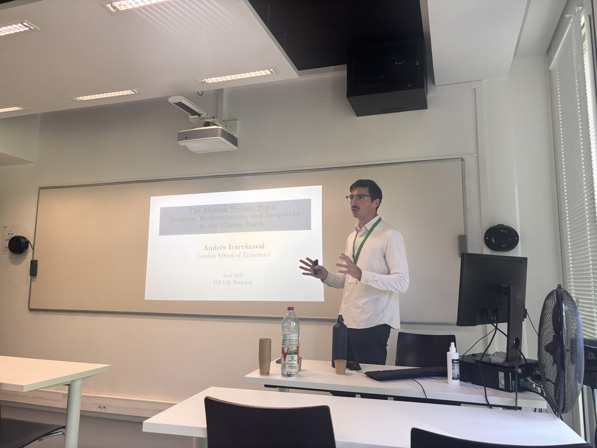 LSEEcHist's tweet image. Our department was delighted to take part in the first LSE PSE Joint Economic History Workshop in Paris! Faculty members Neil Cummins (@NJCummins) and Pamfili Antipa, and PhD students Andrés Irarrázaval, @flo_jfriedrich , and @NoahWSutter presented their research. #EconHistory
