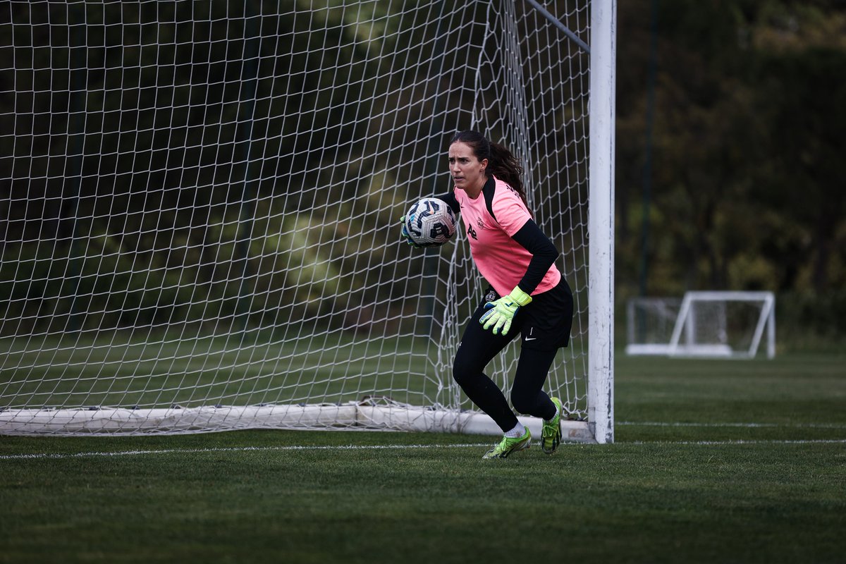FutFemSCP's tweet image. Dia de treino na Academia Cristiano Ronaldo 🏃‍♀️

🔜 #SCPSCB