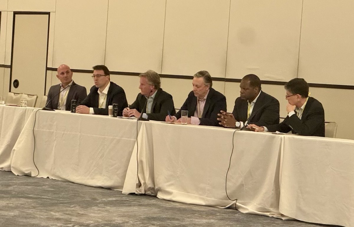 Vise (@viseinc) on Twitter photo At the 48th <a href="/TiburonAdvisors/">Tiburon Strategic Advisors®</a> CEO Summit, our President, <a href="/RJZnavor/">Ross Znavor</a>, joined leaders from Fidelity, PGIM, Nebo Wealth, Loomis Sayles, and Allianz to discuss how the industry is redefining personalized investing.
No longer a nice-to-have—it’s a growth strategy. #TiburonCEOSummit At the 48th <a href="/TiburonAdvisors/">Tiburon Strategic Advisors®</a> CEO Summit, our President, <a href="/RJZnavor/">Ross Znavor</a>, joined leaders from Fidelity, PGIM, Nebo Wealth, Loomis Sayles, and Allianz to discuss how the industry is redefining personalized investing.
No longer a nice-to-have—it’s a growth strategy. #TiburonCEOSummit