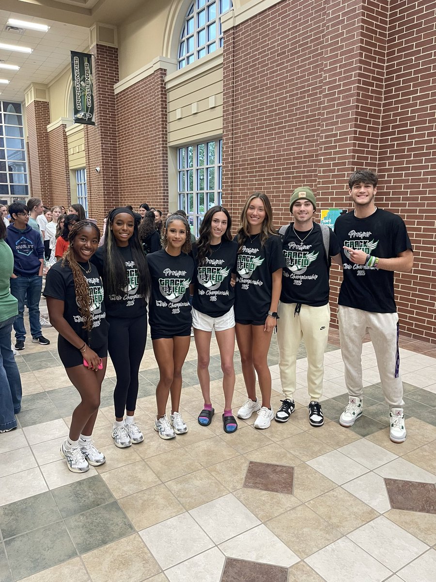 Prosper XC & Track (@prosperxctrack) on Twitter photo <a href="/ProsperHS/">Prosper High School</a> is THE best school in the country - always supporting every student and every athlete. An incredible send off for these boys and girls’ trip to State.
The road to Austin ☀️ <a href="/ProsperHS/">Prosper High School</a> is THE best school in the country - always supporting every student and every athlete. An incredible send off for these boys and girls’ trip to State.
The road to Austin ☀️