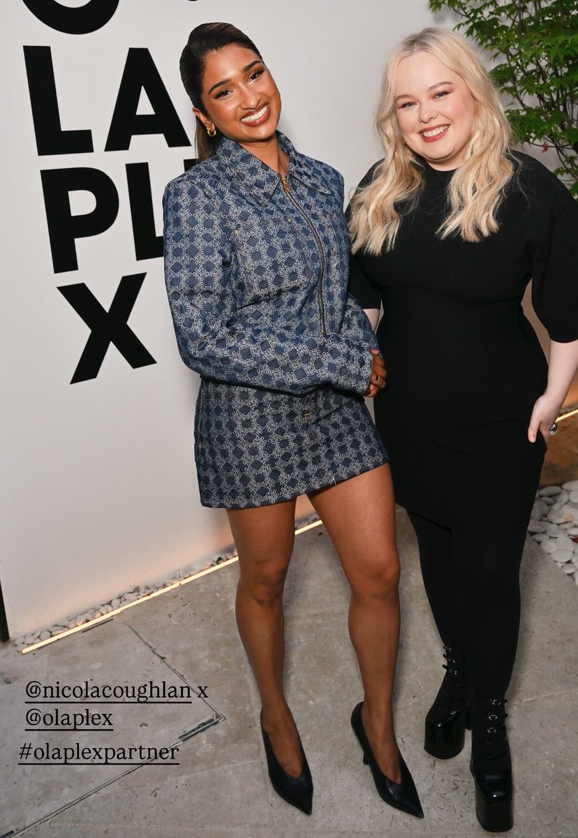 TWO DIVAS COMING TOGETHER TO MAXIMIZE THIER JOINT SLAY