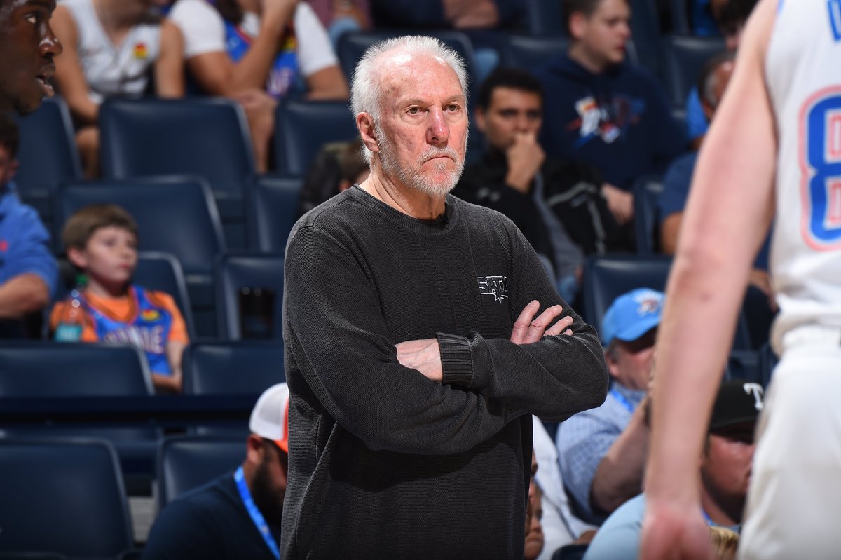 Mirror US Sports (@mirrorussports) on Twitter photo BREAKING: Gregg Popovich steps down as Spurs head coach after serious health incidents as new role revealed 
themirror.com/sport/basketba… BREAKING: Gregg Popovich steps down as Spurs head coach after serious health incidents as new role revealed 
themirror.com/sport/basketba…