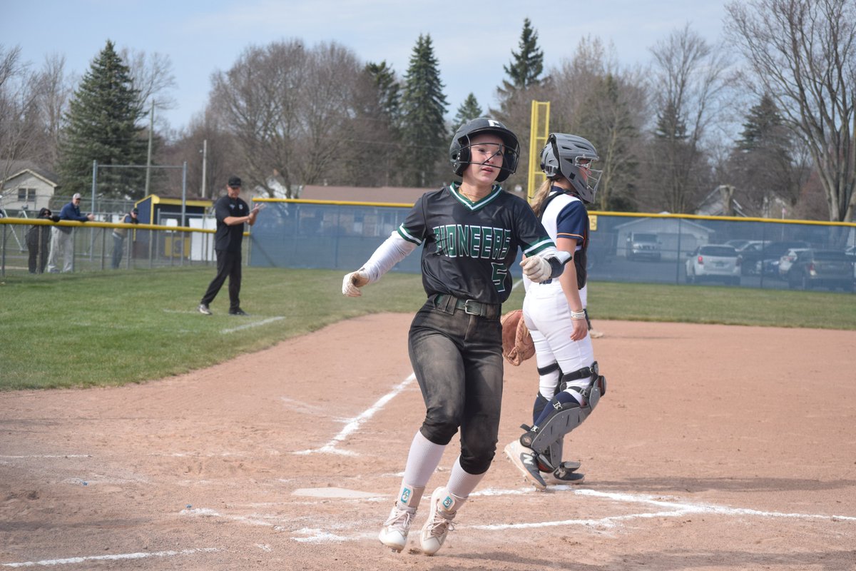 Beal City, Clare, Ithaca, Mt. Pleasant and Mt. Pleasant SHA are all ranked in the MHSSCA rankings this week. Here's a quick look at each ranked squad - tinyurl.com/59dx6mkf