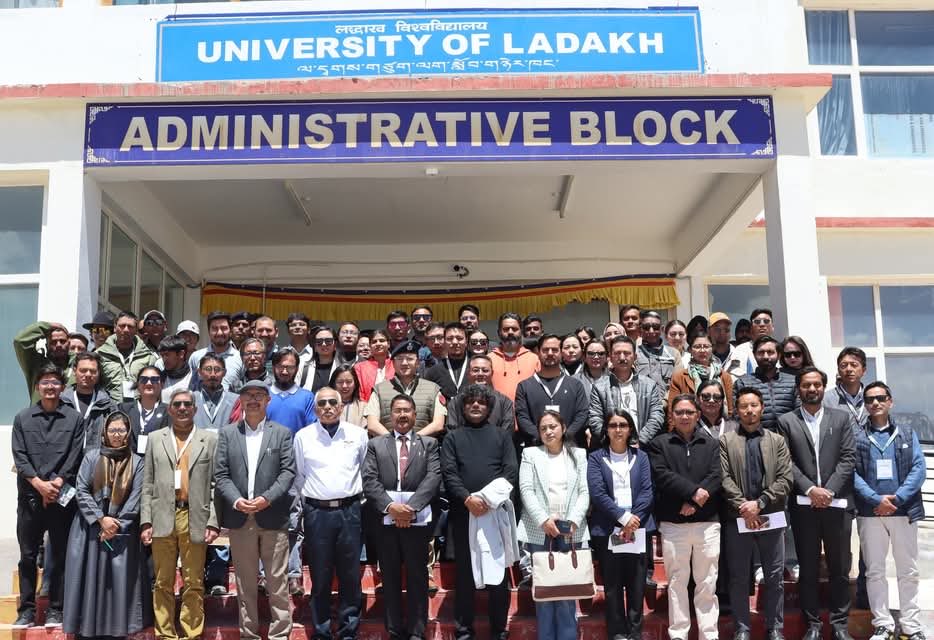 wangmoladakh's tweet photo. Glad to have participated in the 2-Day Workshop on 'Logistics Drone Technology, Remote Pilot Training, and Applications,' jointly organized by the ⁦⁦@ULadakh⁩ and the Centre for Aerospace Research, Anna University Chennai, concluded today at ⁦UoL⁩ Taru Campus, Leh. https://t.co/yHnwizAZf2