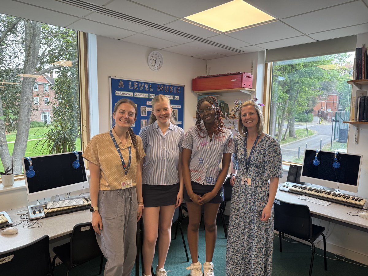 Huge luck, health and happiness to Femi and Jess, our brilliant A Level musicians, who had their final lessons today and go on study leave next week. They have been a joy to teach!