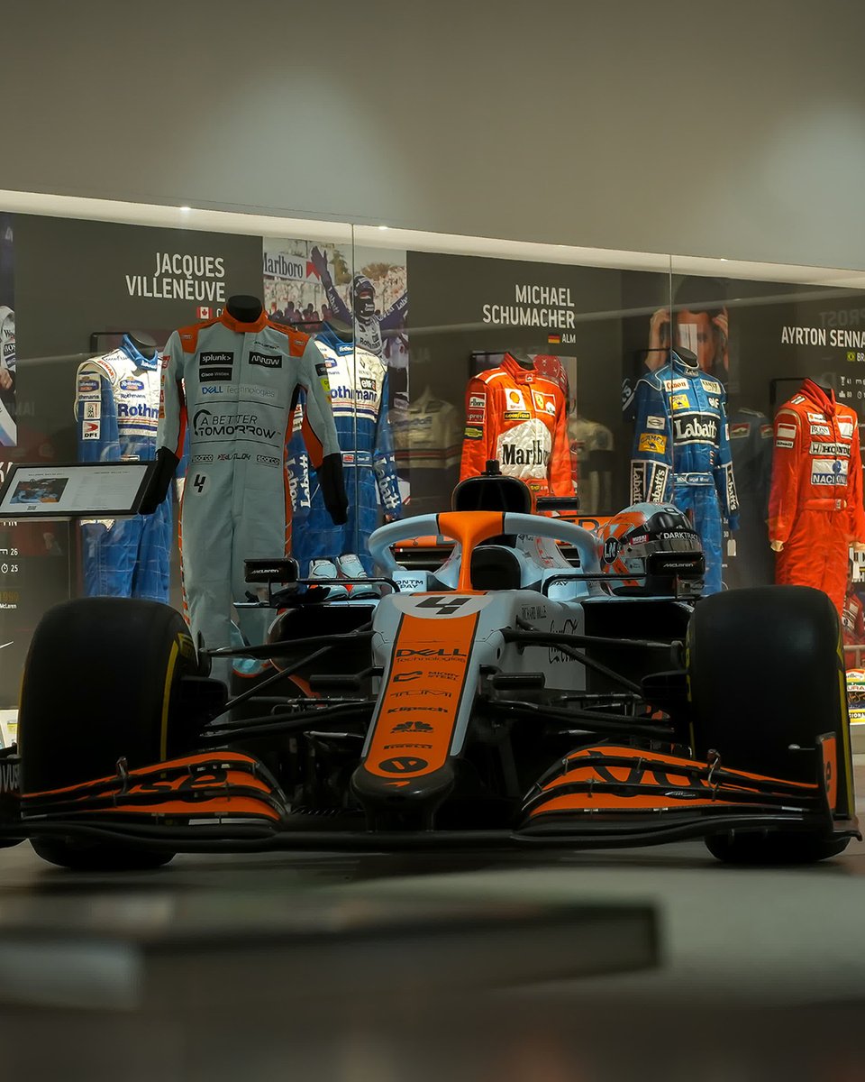 As part of our #SportsMemorabiliaDay celebrations, we spoke to Eduardo Costabal, Director General of McLaren Barcelona and owner of the private museum, Chelsea 1979.

Read our recent article to find out more about his unbelievable collection!