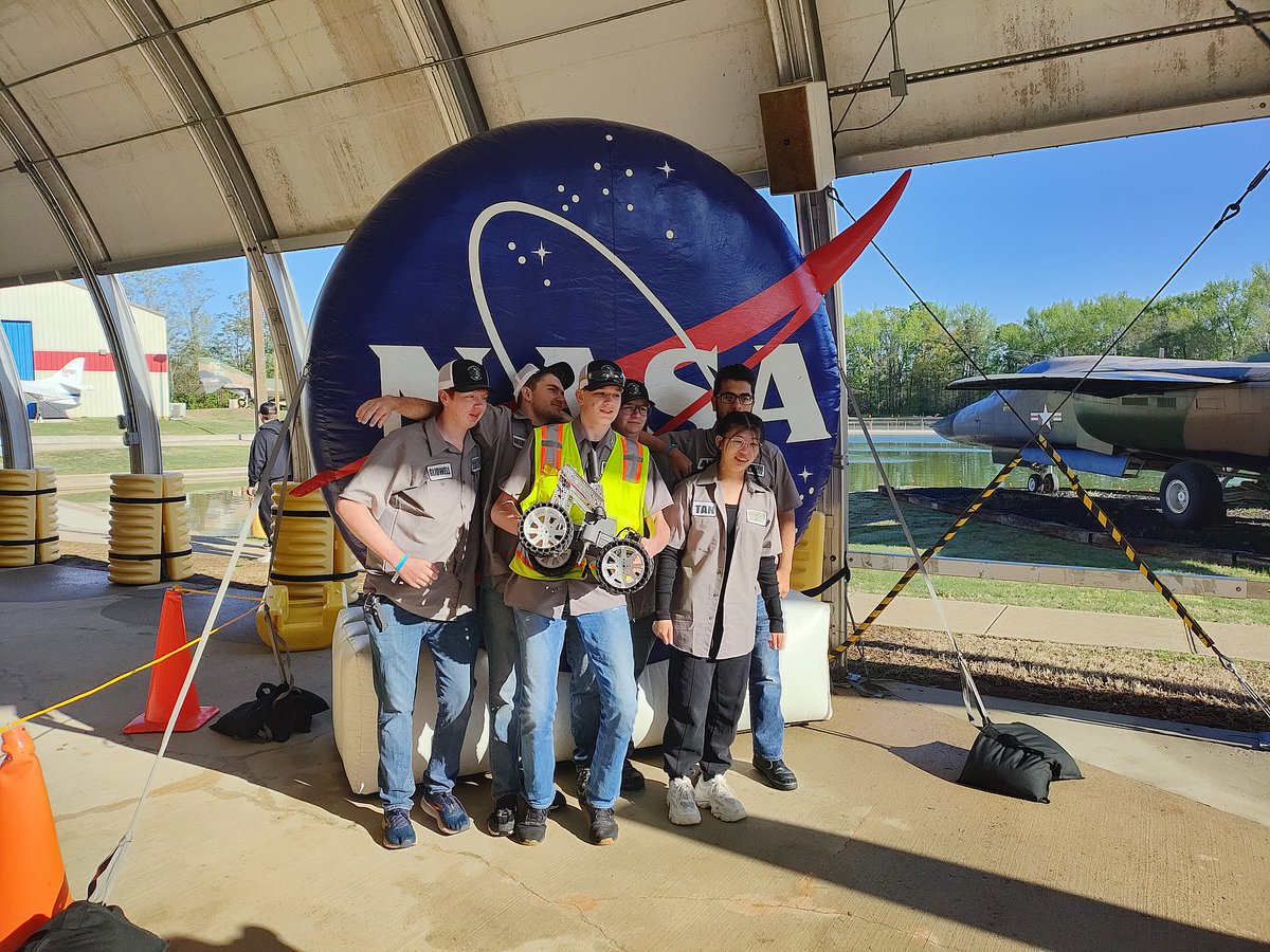 Central Magnet School’s robotics team recently competed in the Human Exploration Rover Challenge at the NASA Space and Rocket Center in Huntsville, Alabama.

Teams from 20 U.S. states, Puerto Rico and 16 countries competed in the event. Central Magnet School placed fourth in the