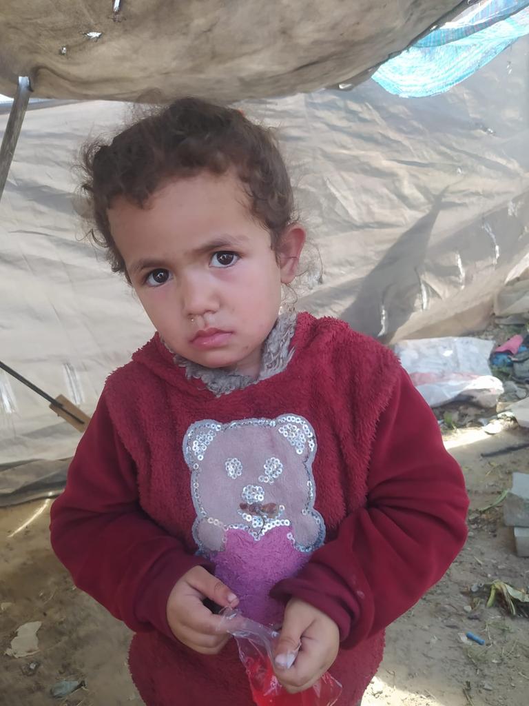 I’m still trying 😔
Life is hard 💔

Don’t leave us alone
We still need you 🫂

Your support is our hope  🙏
Without your help we can’t do anything 

Any donations can help 
10$make difference to reach the goal🙏🕊️🍉

gofundme.com/f/help-my-chil…