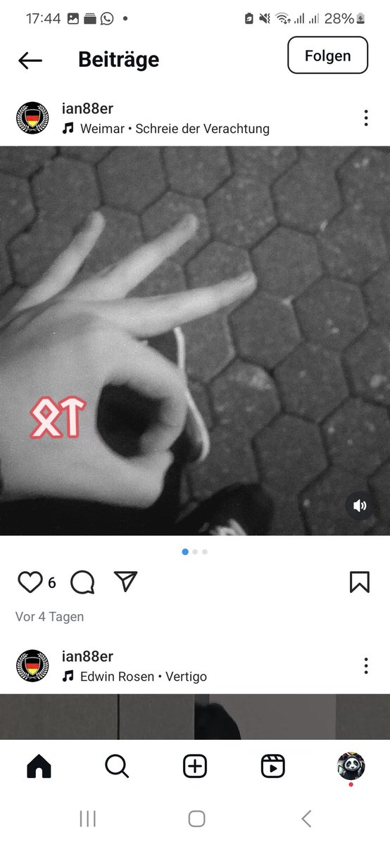 KoelnAnonymous's tweet photo. Gestern auf dem #AlterMarkt in #Köln
#Kamerad #LetzterGermane aka #Ian88er hört seinen Namen–und rennt zur Polizei wie ein geprügelter Pudel.
#Online Krieger, #offline #Kreischkind.
Eure Szene ist nicht hart-sie ist lächerlich #fckadj #FCKNZS
#Antifa #NazisRennen #KölnNazifrei https://t.co/DGVAe3Nmb0