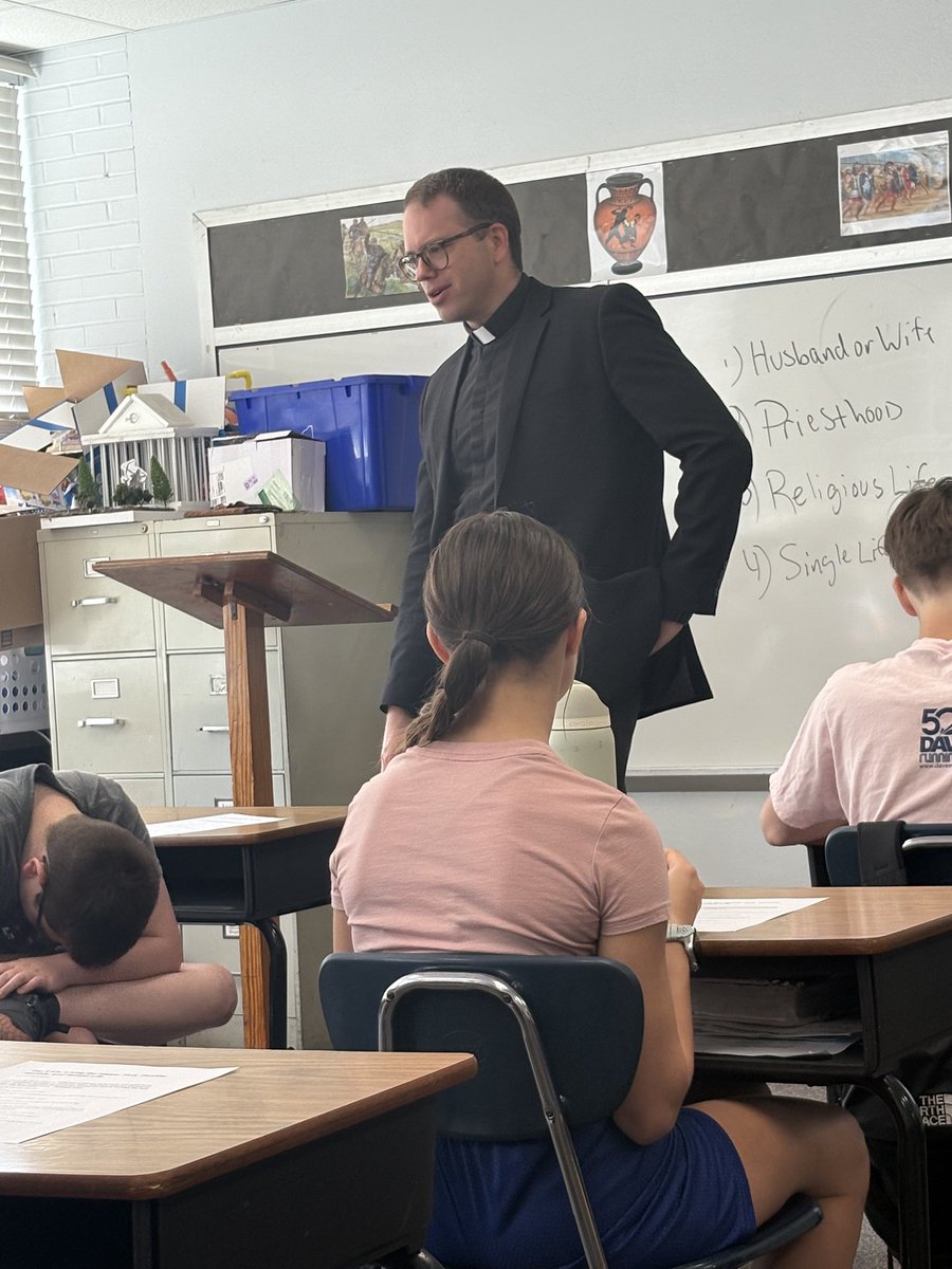 Father David Kidd (@davidkidd2016) on Twitter photo Thank you <a href="/SaintRosePburg/">Saint Rose School</a> and Mr. Kruse for the opportunity to speak to the 7th graders for THOL Week! We talked about the 5 H’s to living the good life: happy, holy, healthy, humble, and honest! When we live the 5 H’s, it will help us to hear God’s call. Good luck on the race!! Thank you <a href="/SaintRosePburg/">Saint Rose School</a> and Mr. Kruse for the opportunity to speak to the 7th graders for THOL Week! We talked about the 5 H’s to living the good life: happy, holy, healthy, humble, and honest! When we live the 5 H’s, it will help us to hear God’s call. Good luck on the race!!