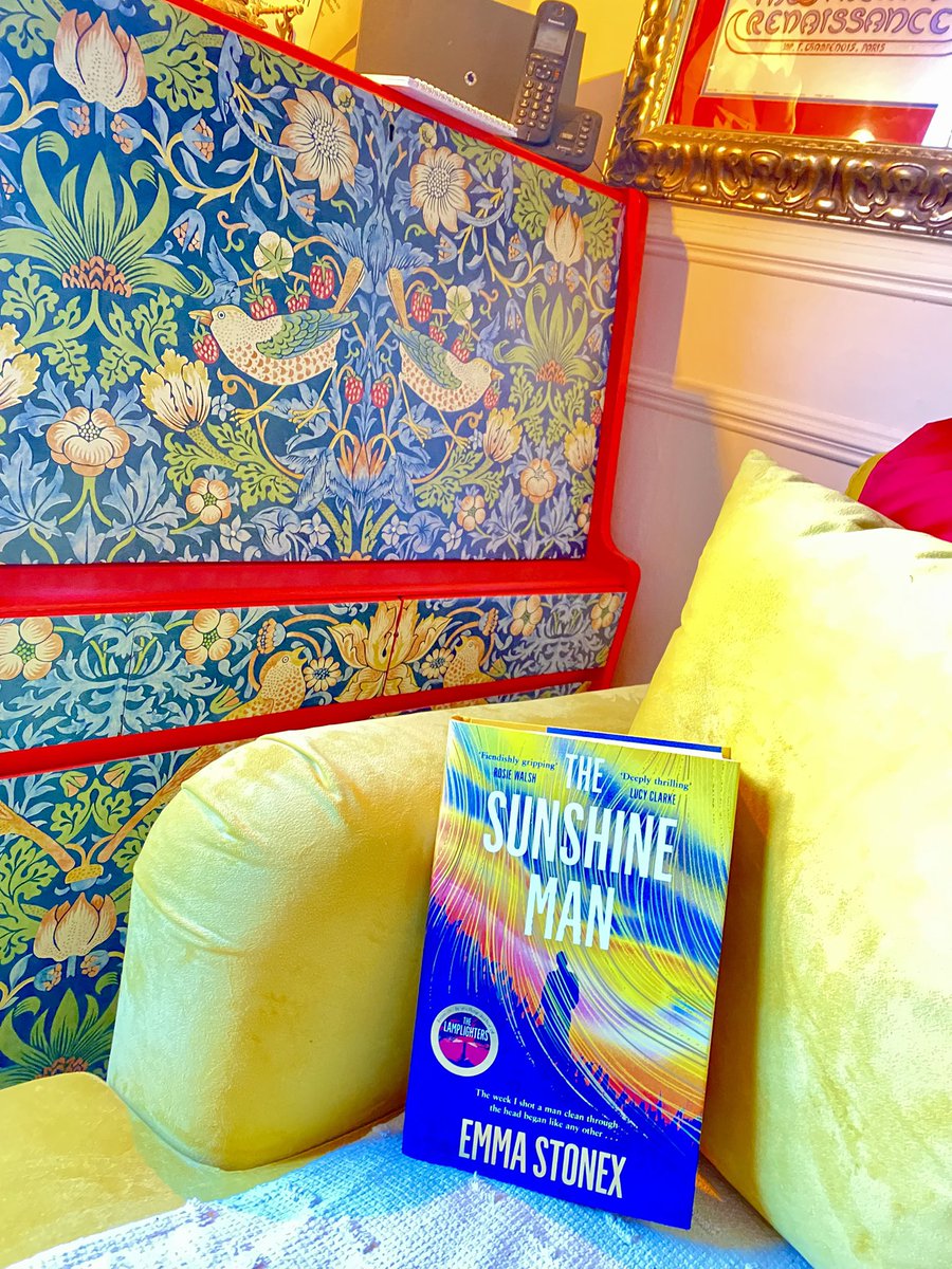 The Lotus Readers (@hayleylotusflo1) on Twitter photo * #Giveaway Time *
Iβm celebrating the sunny bank holiday by giving away one of my most anticipated and appropriately titled reads
#TheSunshineMan by <a href="/EmmaStonex/">Emma Stone</a>
*Follow and RT
*Tag a friend in the comments
Winner will be chosen at random on Monday at 10pm
#bookgiveaway * #Giveaway Time *
Iβm celebrating the sunny bank holiday by giving away one of my most anticipated and appropriately titled reads
#TheSunshineMan by <a href="/EmmaStonex/">Emma Stone</a>
*Follow and RT
*Tag a friend in the comments
Winner will be chosen at random on Monday at 10pm
#bookgiveaway