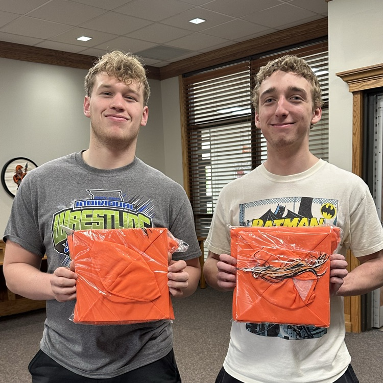 Class of 2025 Seniors - Be sure to stop in at the Warriors Lodge today during your lunch/advisory to pick up your cap and gown for graduation! #LeadTheWay