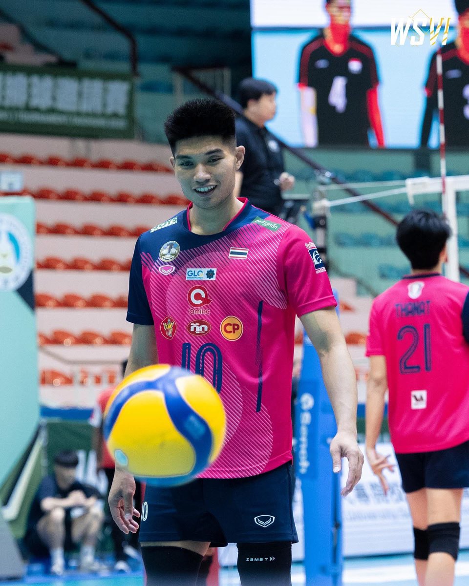 volleytrails's tweet photo. ๐ฐ๐ญ Visakha, ๐น๐ญ Nakhonratchasima QminC VC, ๐น๐ผ Long My Construction, and ๐ฐ๐ท Korean Armed Forces have secured their spots in the WSVI Final! #WSVI #volleyball
๐ธ WSVI https://t.co/dToO69gQXX