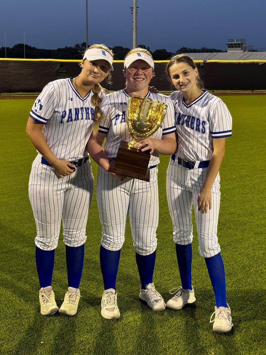 Area playoffs ✅ Let’s go round 3! <a href="/texasgloryadkin/">Glory Adkins Softball</a> <a href="/TAProfileAPP/">TAP APP</a> <a href="/scan1ansports/">ꜱᴄᴀɴʟᴀɴ ꜱᴘᴏʀᴛꜱ™️</a> <a href="/ExtraInningSB/">EXTRA INNING SOFTBALL</a> <a href="/LegacyLegendsS1/">Legacy & Legends Softball</a> <a href="/TOP_D1RECRUITS/">Softball Top Preps Retweet</a> <a href="/TopPreps/">College Coach / College Scout / College Recruiter</a> <a href="/Softball_Home/">Softball Home🥎</a>