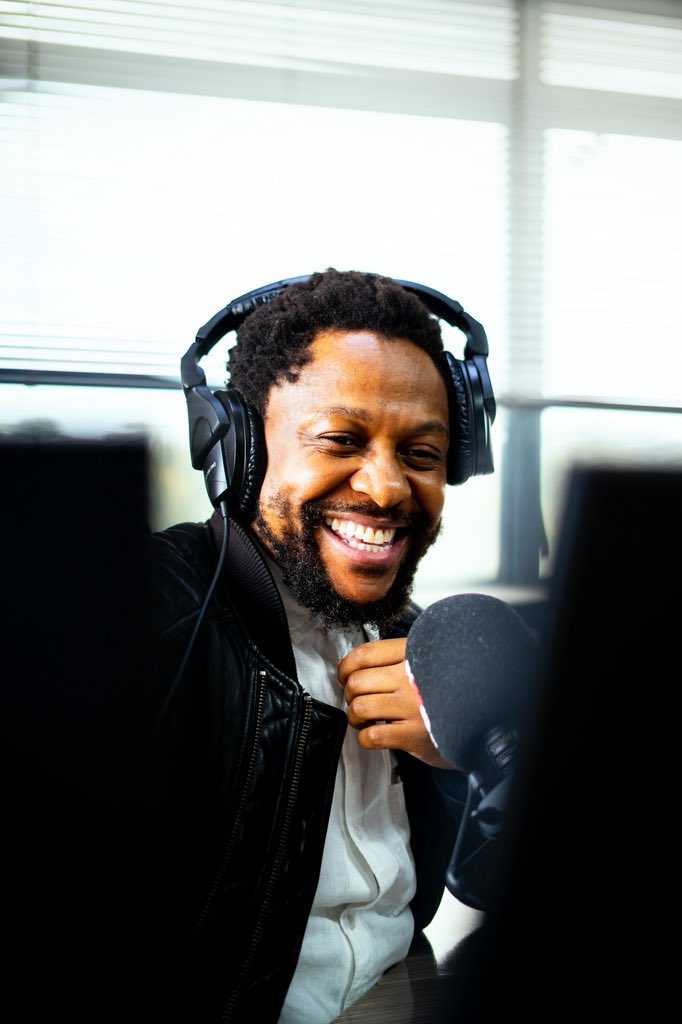 MbuyiseniNdlozi's tweet photo. Discussing Ringo’s new album #Ikhwelo on #PowerTalk 🔥 https://t.co/A132nvJ0jO