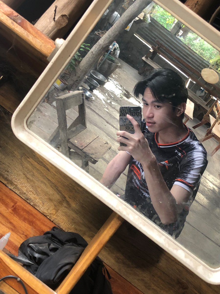 พร้อมปล่อยคลิปครับใครสนใจทักมา