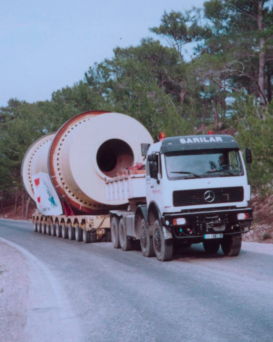2000's🥹💪🏻

#WeAreSarılar #Heavylifting #Heavytransport #Heavyequipment #Logistics #WindEnergy #RenewableEnergy #CleanEnergy #Sustainability #GreenPower #WindTurbine