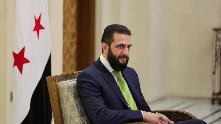 احمد الشرع... صمام الشرق الاوسط شئتم ام ابيتم.. 
بدونه يشتعل الشرق الاوسط من جديد.. يحرق الاخضر واليابس.. ببدأ بالدروز ثم الاكراد ثم ذيول ايران.. واسرائيل ستعيش اسوء تاريخ لها وايام.. 
#كلنا_احمد_الشرع