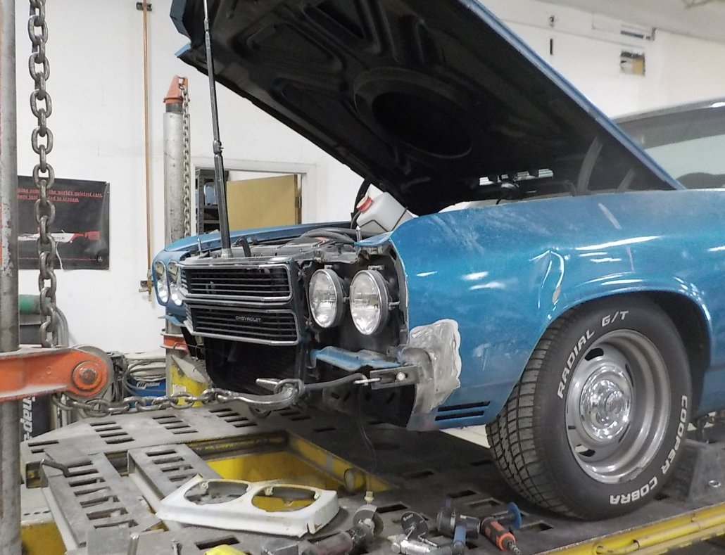 CRWCO's tweet photo. ππ₯ Recent repair on a 1970 El Camino
Check out the behind-the-scenes shots π§π
The fender is looking brand new and this classic beauty is ready to hit the road again! π£οΈπ₯
#ElCamino #MinorRepair #ClassicCarLove #CarRestoration #1970ElCamino https://t.co/svB6nVP1tC