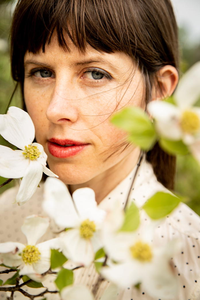 Under the Radar (@under_radar_mag) on Twitter photo “We just do well in Europe for some reason. And I'm always just incredibly amazed that a place in Madrid that I've never been to that people know the words to the songs.”
We spoke to Lael Neale (<a href="/laelnealemusic/">LaelNeale</a>) about her new album out today on <a href="/subpop/">Sub Pop Records</a>.
undertheradarmag.com/interviews/lae… “We just do well in Europe for some reason. And I'm always just incredibly amazed that a place in Madrid that I've never been to that people know the words to the songs.”
We spoke to Lael Neale (<a href="/laelnealemusic/">LaelNeale</a>) about her new album out today on <a href="/subpop/">Sub Pop Records</a>.
undertheradarmag.com/interviews/lae…