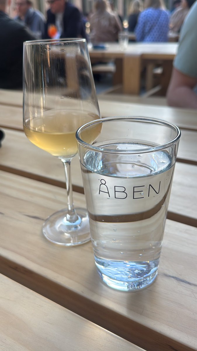 HelenWebberley's tweet photo. I’m in @Aabenbryg in Copenhagen having a glass of wine with my family. And then……..

I needed a wee 🚽

I couldn’t find the toilet because…..

There were NO SIGNS ON THE DOORS ‼️

I heard a toilet flush so I was reassured I was in the right place. 😅

All three cubicles were occupied so I waited 👌

A woman joined the queue behind me and then so did a MAN 😱

Good news - I did not get assaulted 👍

Then the first cubicle door opened and a man walked out 😬

He did not have anything on show 🍆

I went to the toilet and it was clean and tidy (not like they are in the UK) 🇩🇰

When I had finished I went to wash my hands and……

A MAN was washing his hands too!!!!🚰

We just washed our hands. Nothing to see here. 
All good. 
No drama. 

#BanTheDrama