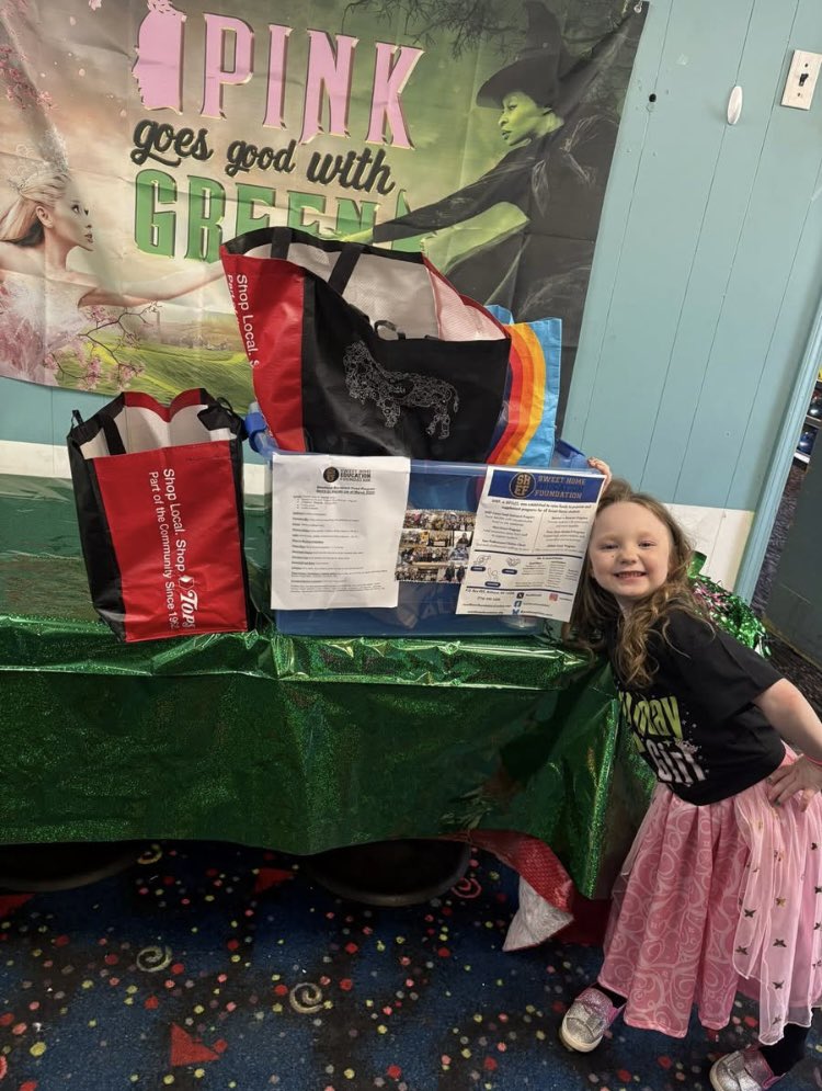 Thank you to Maddie Lipka for collecting monetary and canned good donations for our food pantry!