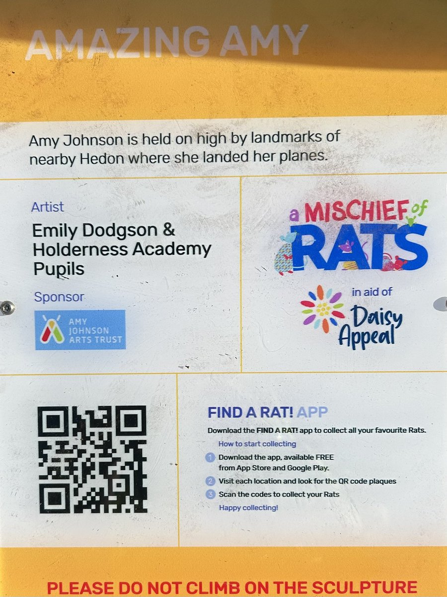 HEDON: amazing Amy has landed in the town as part of the 50 Mischief of Rats sculpture trail across Hull &amp; East Riding amischiefofrats.co.uk please respect the rats with pats chats &amp; selfies but no climbing the sculpture <a href="/HoldernessAcad/">Holderness Academy & Sixth Form College</a> <a href="/DaisyAppeal/">Daisy Appeal</a> <a href="/VHEY_UK/">Visit Hull & East Yorkshire</a>