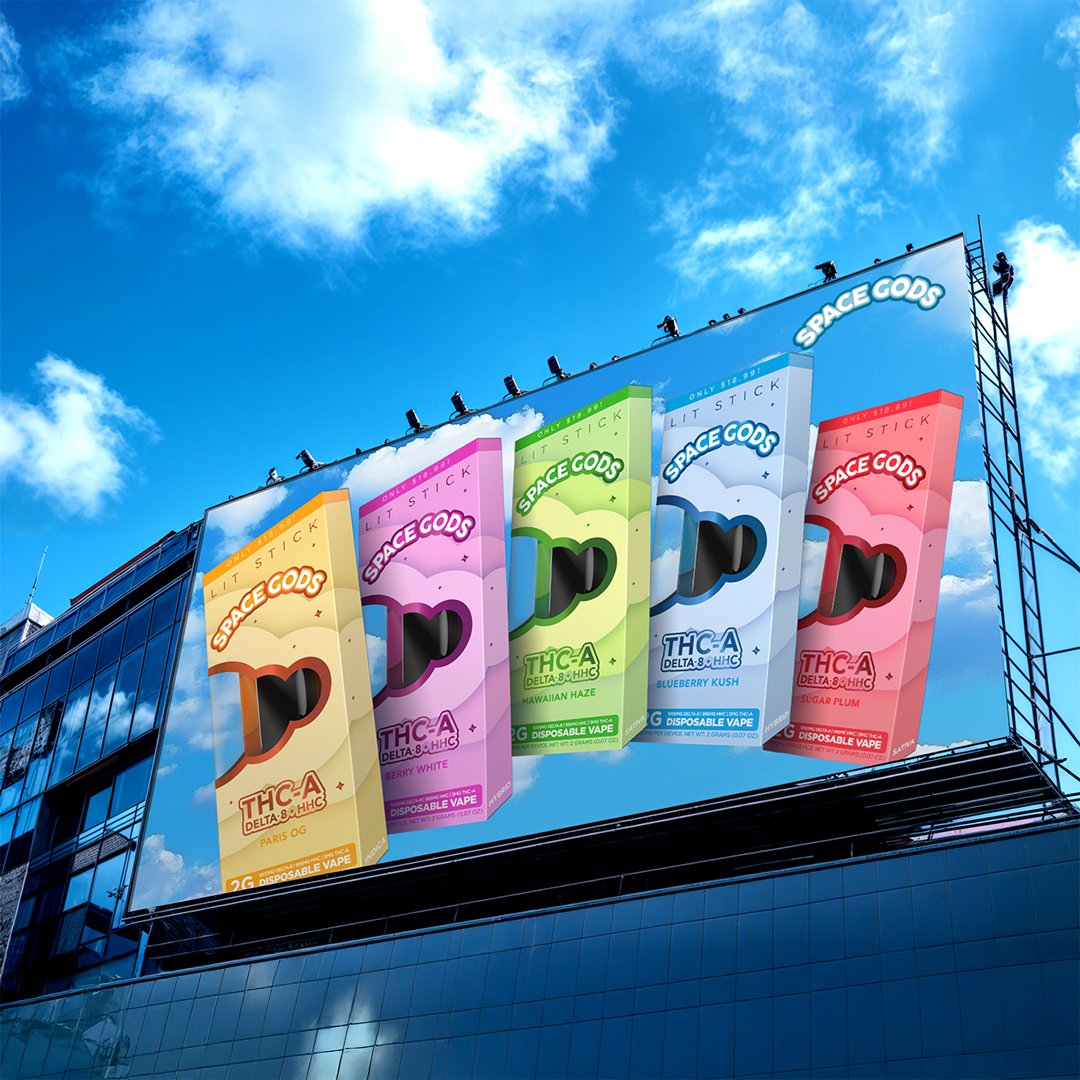 nuexcreative's tweet image. Big, bold, and beamed into the skyline—this design was made to turn heads.

#PackagingDesign #BrandVisibility #CreativePackaging #CPGDesign