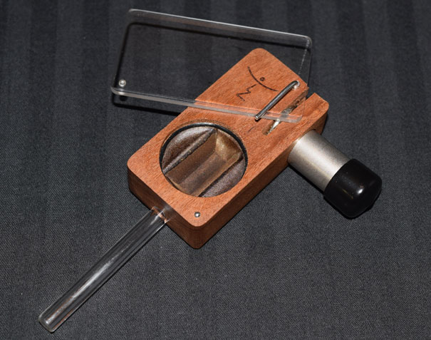 rooisland's tweet photo. Millenial vapes were doohickies or contraptions https://t.co/uSV75MRxhC