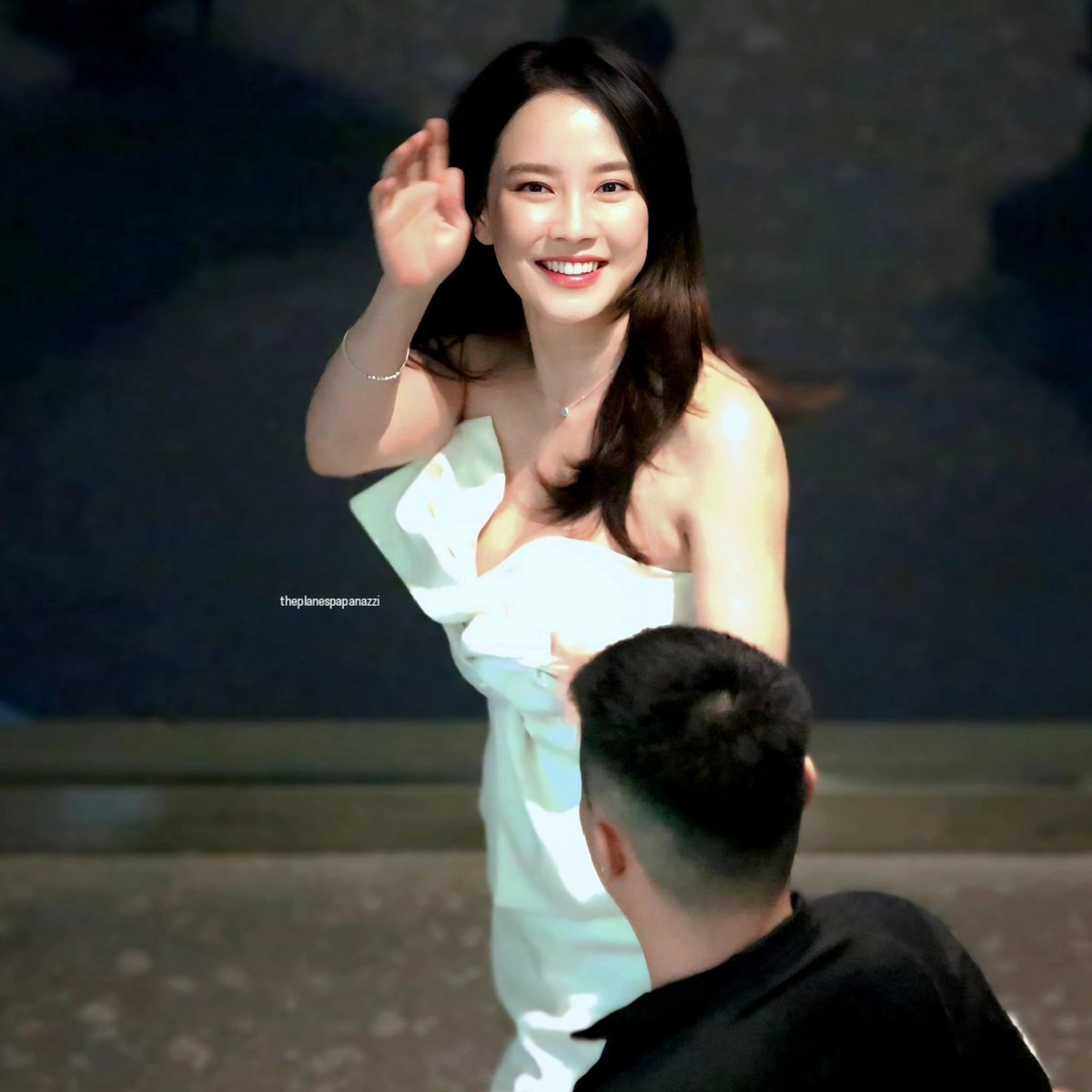 Song Jihyo at the special screening of Deep Dive Korea: Song Ji-Hyo's Haenyeo Adventure special screening at Aurum Theatre, TRX.

#songjihyo #songjihyoinkl #songjihyoinmy #deepdivekoreasongjihyoshaenyeoadventure #deepdivekorea #bbcearth #trx #aurumtheatre